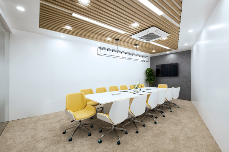 Arredi e complementi